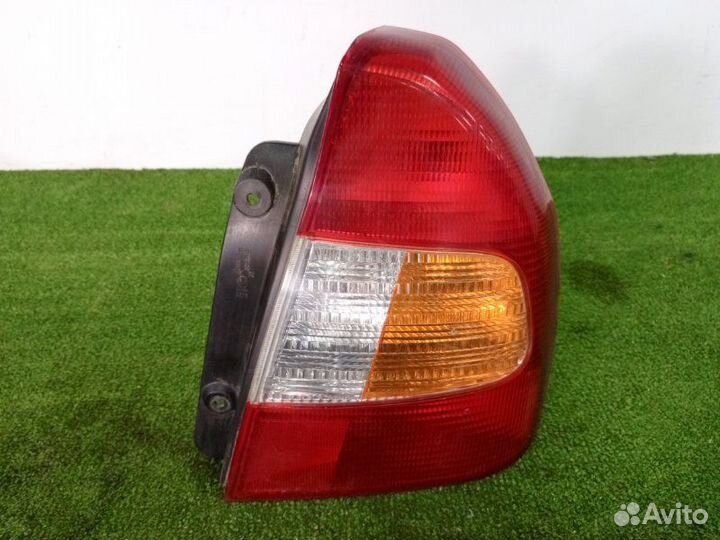 Фонарь задний правый Hyundai Accent седан 1.5 G4EC