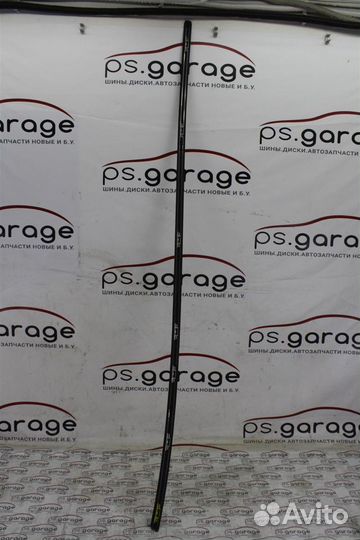 Молдинг крыши левый Hyundai-KIA Solaris 1