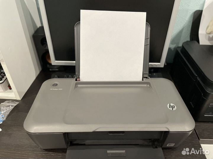 Принтер HP DeskJet 1000