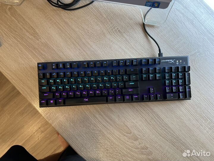 Игровая клавиатура hyperx