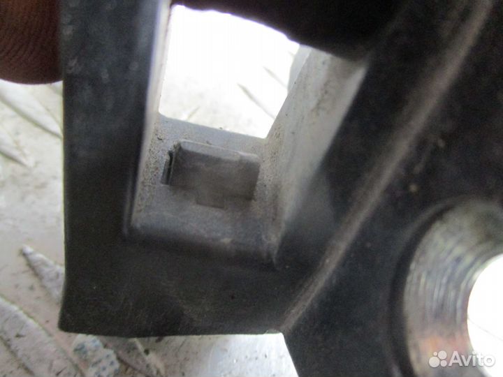 Ответная часть замка двери BMW 5 E39