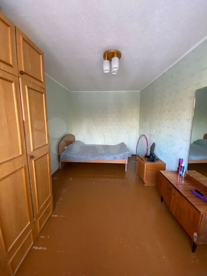 3-к. квартира, 60 м², 2/5 эт.