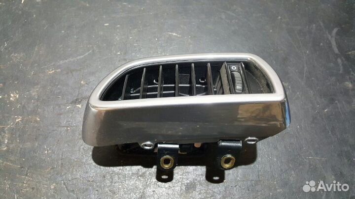 Дефлектор воздушный левый Porsche Cayenne 958