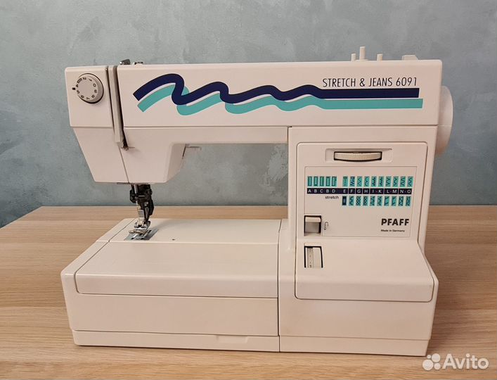 Швейная машина Pfaff Stretch&Jean's 6091