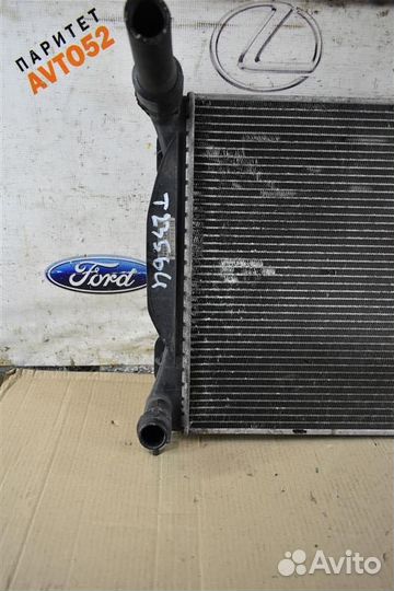 Радиатор охдаждения Audi A4 B7 2008