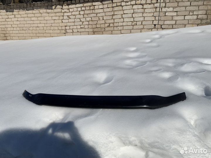 Дефлектор капота LC 200