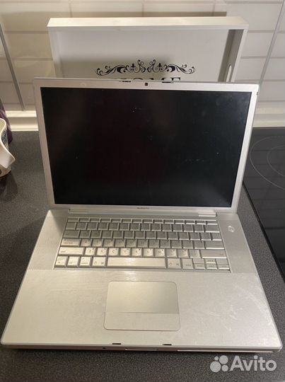 Apple MacBook Pro A1226