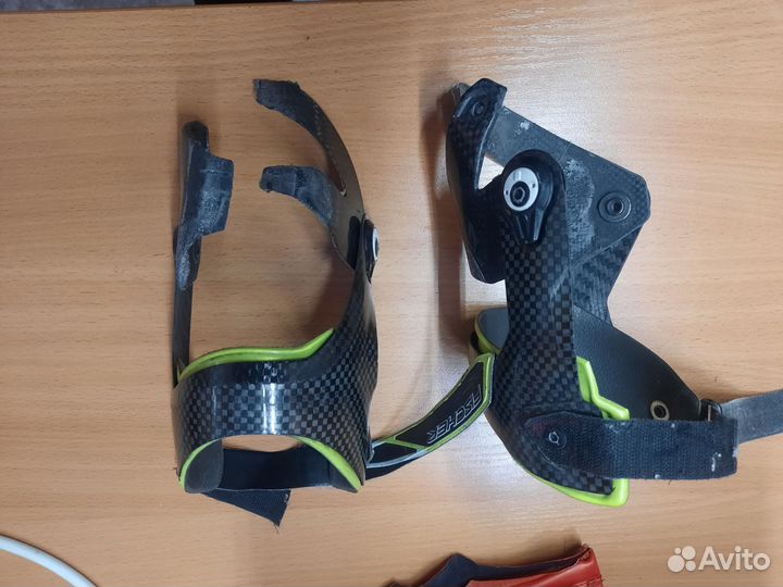 Скобы для лыжных ботинок Alpina, Fischer