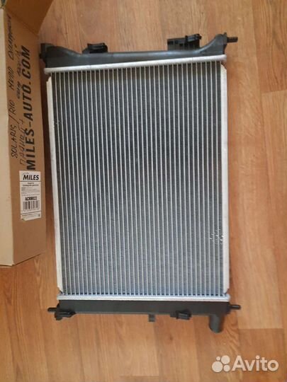 Радиатор Hyundai Solaris