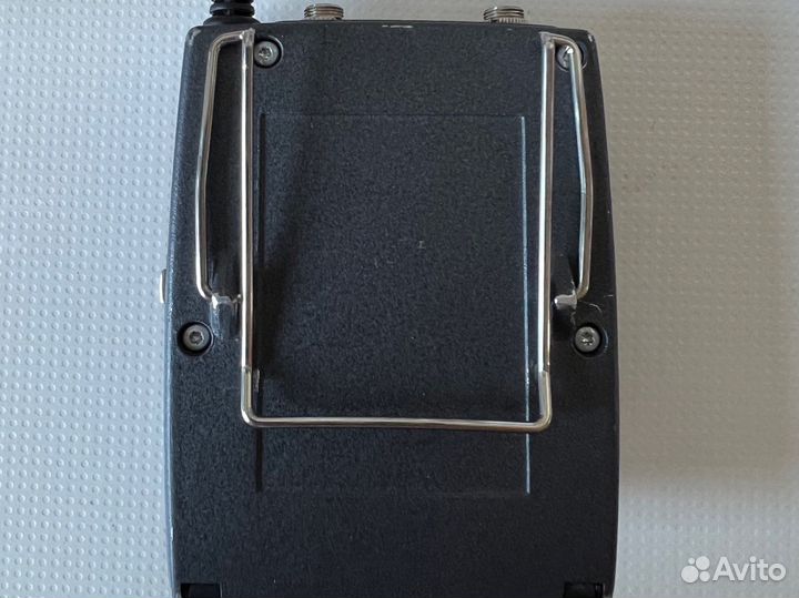 Скоба для передатчика/приёмника