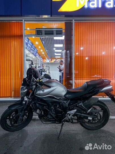 Yamaha FZ6-N S2