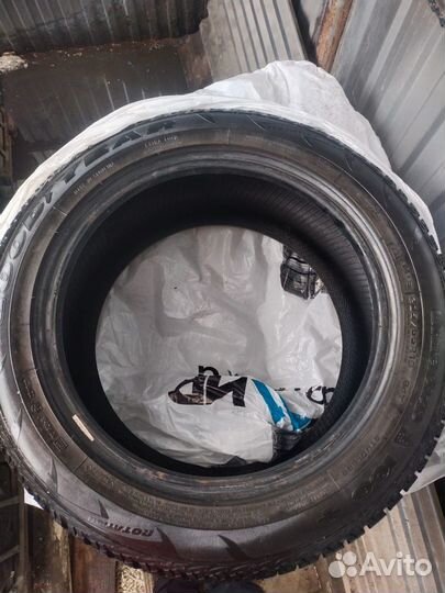 Goodyear UltraGrip Ice 205/55 R16 94