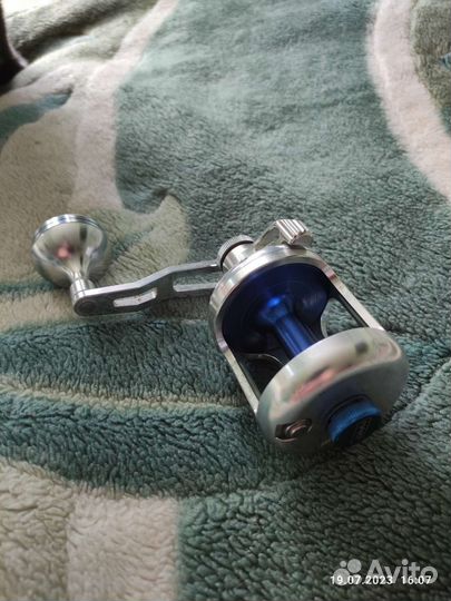 Катушка на сома или трескуHart Brutal 400Lиспания