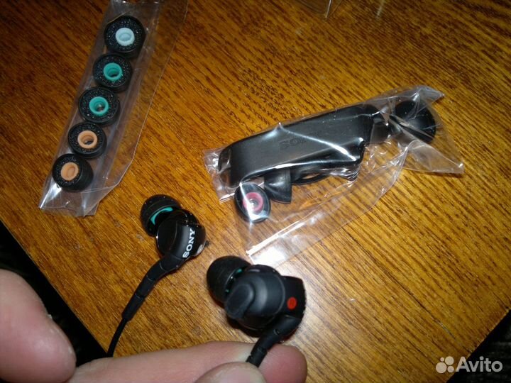 Кейс наушников Sony ex310lp и амбушюры звукоизоляц