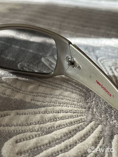 Солнцезащитные очки new balance