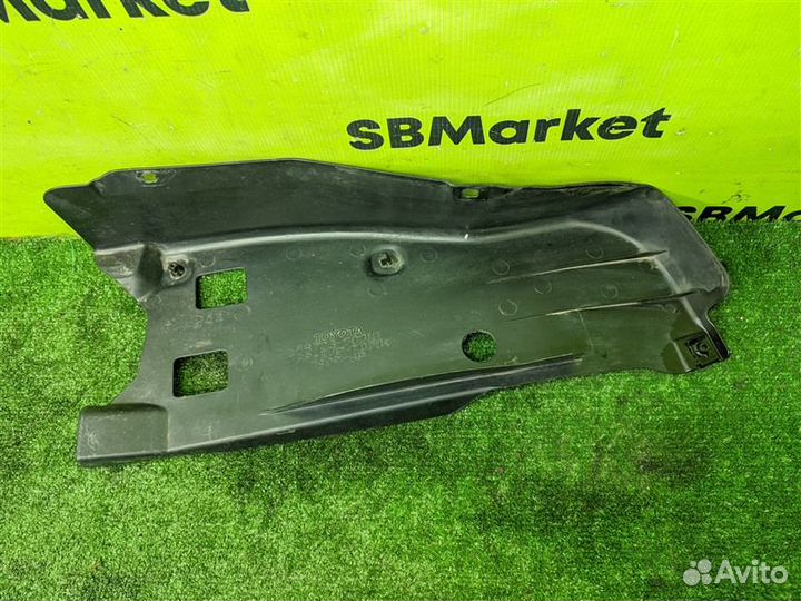 Защита бампера задняя правая Lexus Lx570 URJ201