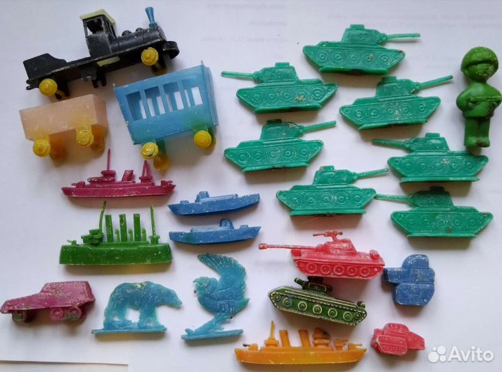 Пластиковые игрушки СССР одним лотом