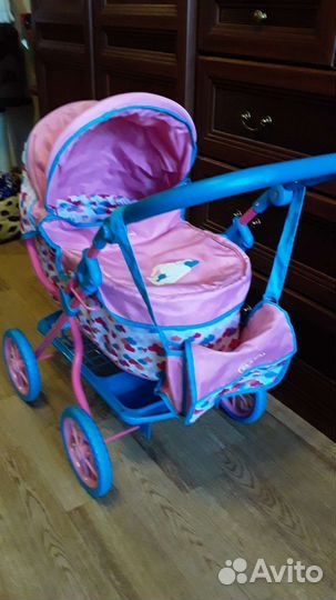 Коляска кукольная