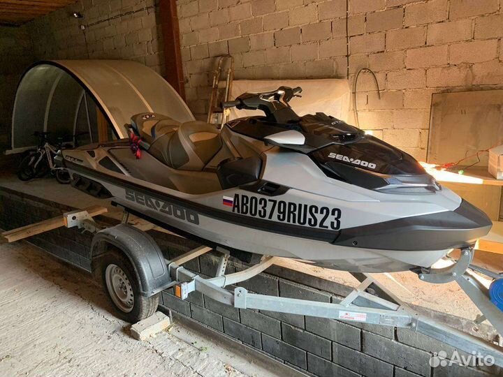 Гидроцикл Sea-Doo GTX Limited 300