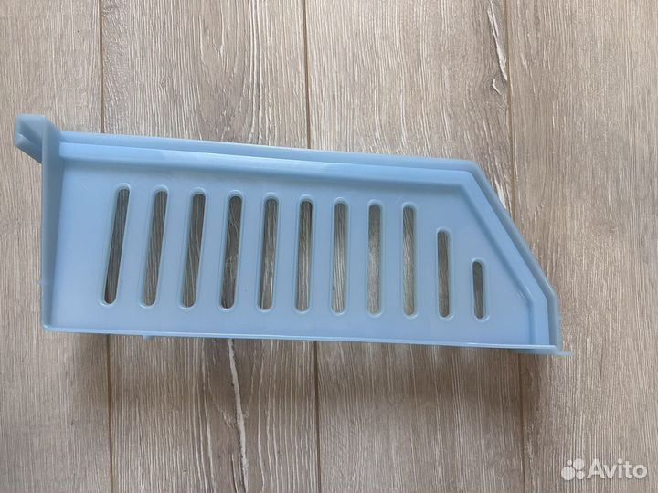 Разделитель овощного ящика в холодильник