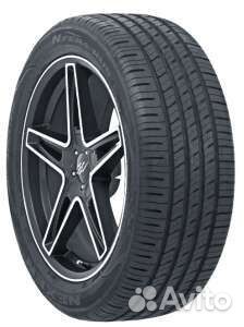 Roadstone N'Fera RU5 225/55 R18 98V