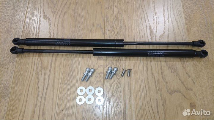 Комплект амортизаторов капота LADA Largus/Cross