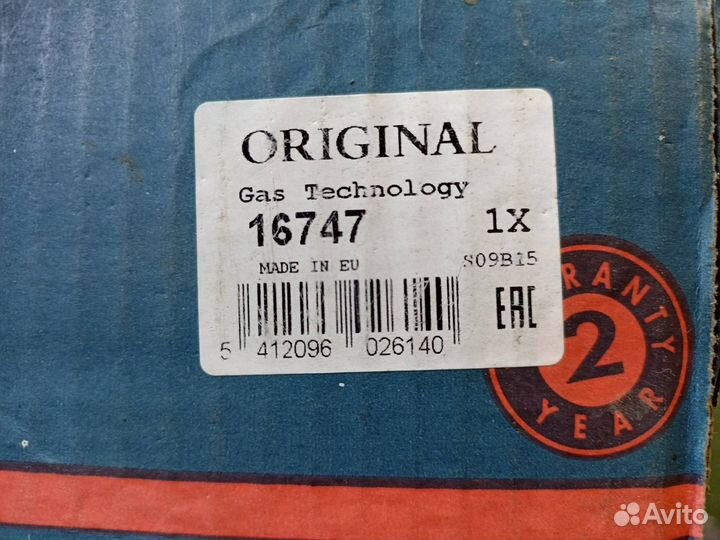 Амортизатор передний левый Toyota Avensis