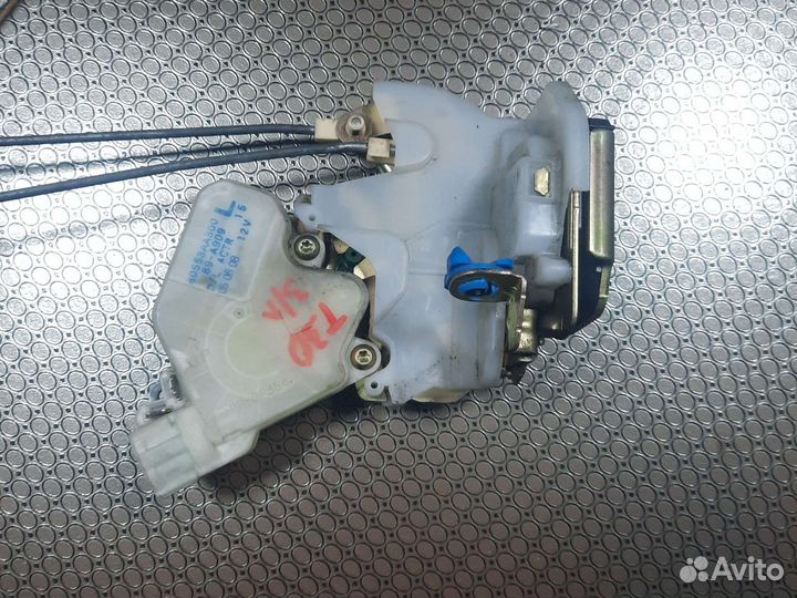 Замок двери задней левой X-Trail (T30) 2001-2006