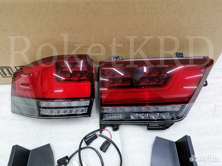 Задние фонари Toyota Land Cruiser 300