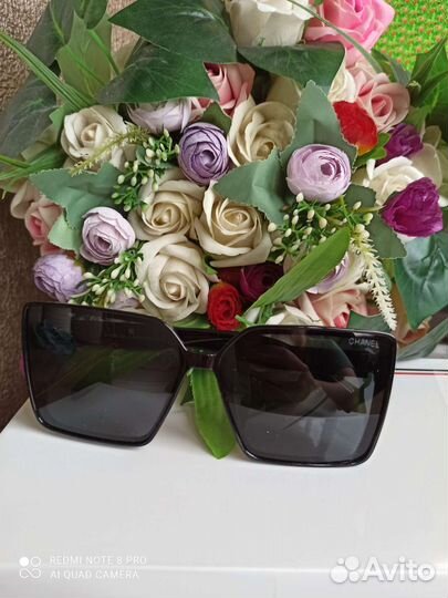 Солнцезащитные очки