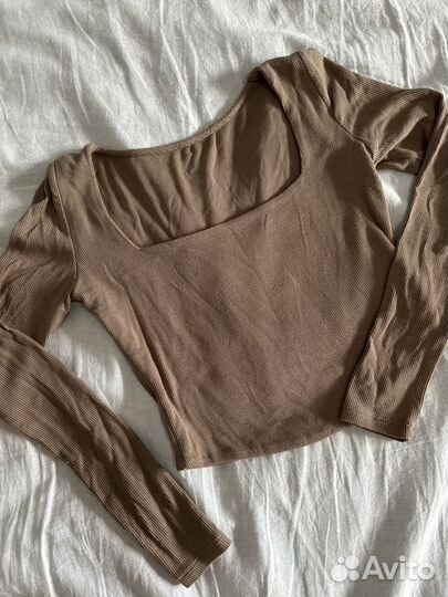 Укороченный лонгслив