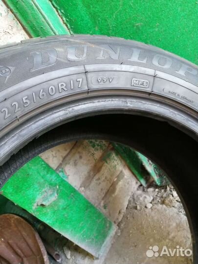 Dunlop Direzza Sport Z1 225/60 R17