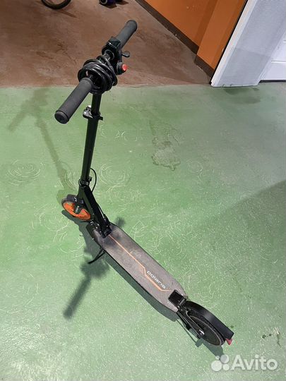 Электросамокат Polaris