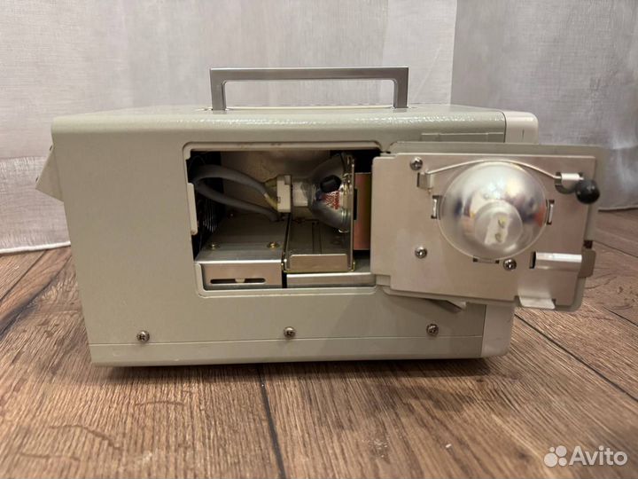 Эндоскопический источник света Olympus CLK-4