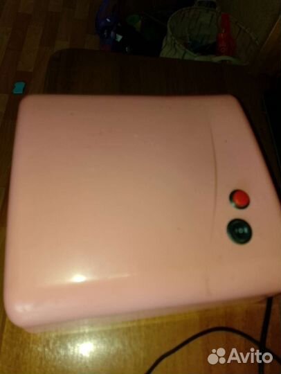 Лампа для ногтей