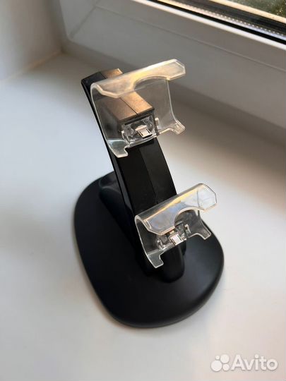 Зарядное устройство для гемпадов ps4