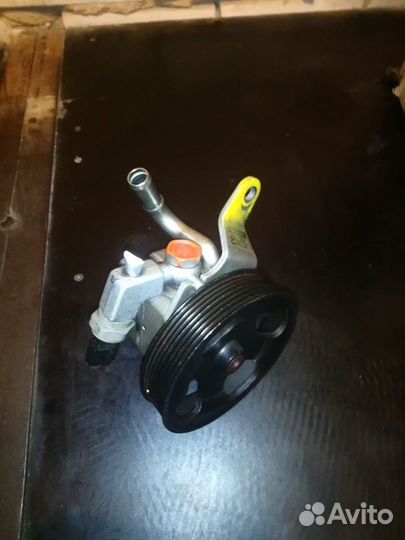 Насос гидроусилителя руля Infiniti 3.5L VQ35HR