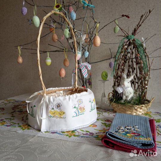 Вафельное полотенце с вышивкой пасха