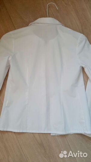 Блузка белая Deloras 146см