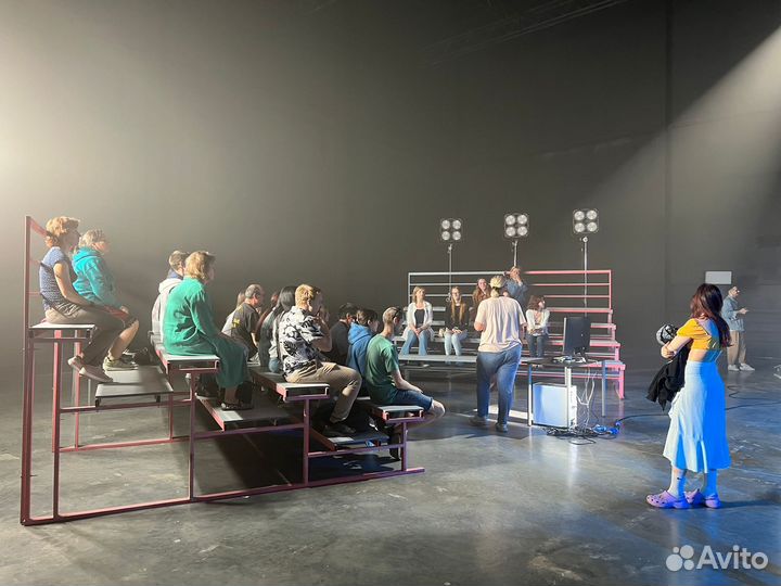 Зрительская трибуна