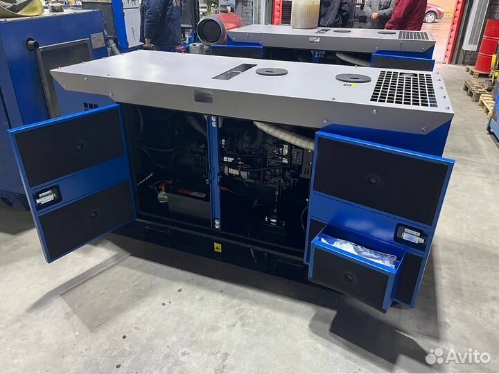 Дизельный генератор в кожухе 400 кВт