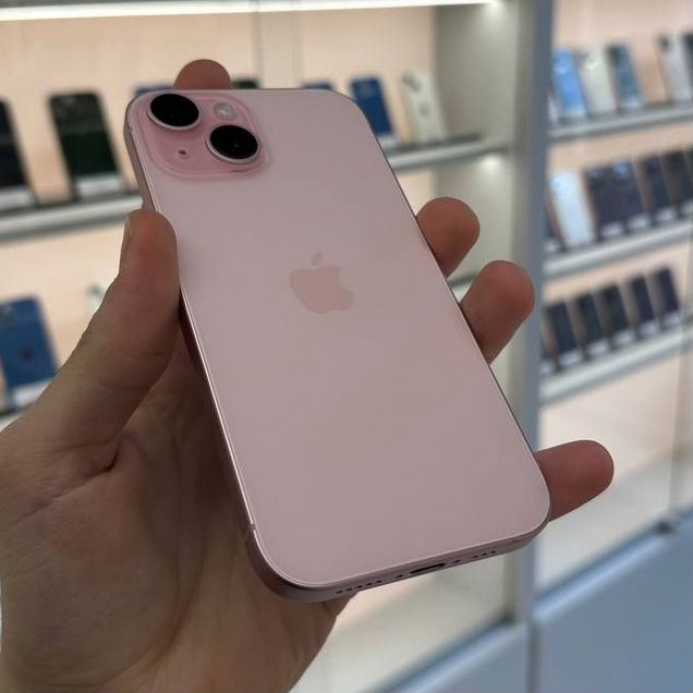 iPhone 15, 256 ГБ, SIM + eSIM