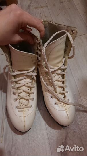 Коньки фигурные р 39.обмен