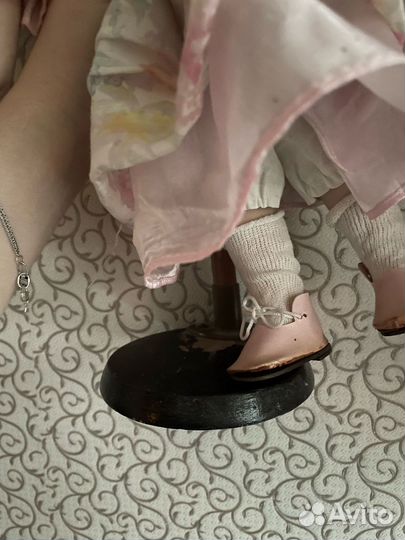 Кукла фарфоровая коллекционная большая