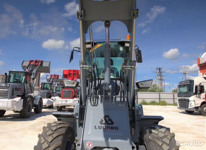 Фронтальный погрузчик LuGong T 938, 2023