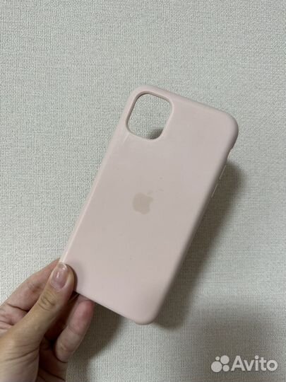 Чехол на iPhone 11