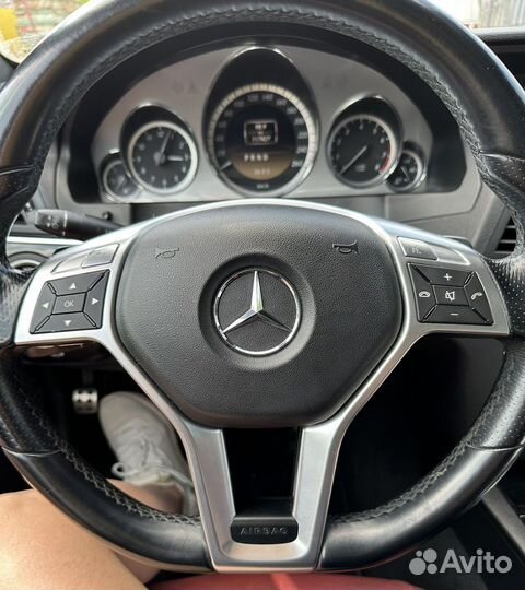 Накладка на руль Мерседес W212, W204. Оригинал