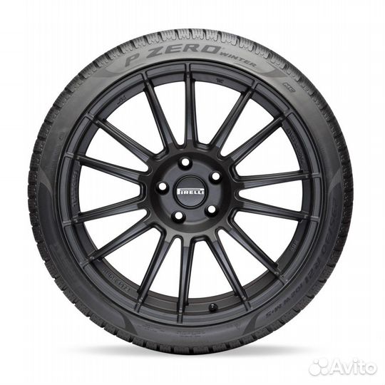 Pirelli P Zero Winter 245/40 R19 98V
