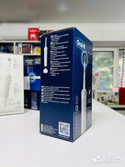 Электрическая зубная щетка Oral-B Vitality Pro