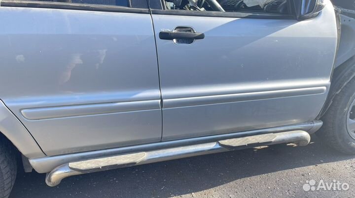 Mercedes мл 163 двери